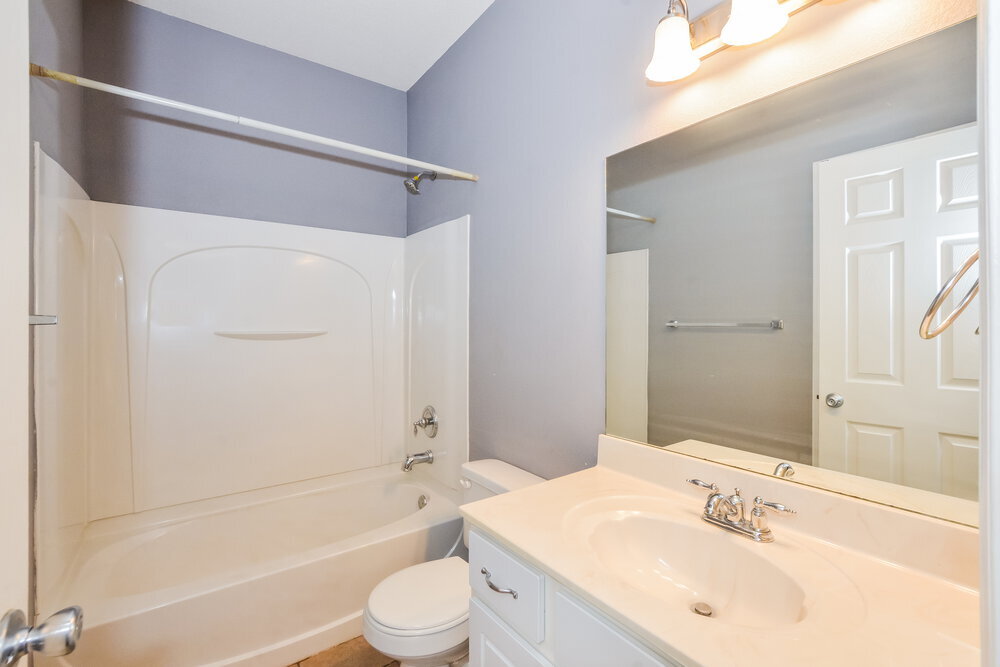 Building Photo - 9918 White Poplar Dr