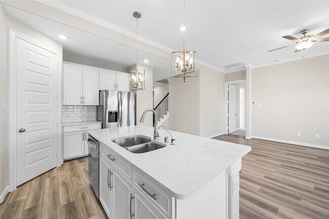 Building Photo - 17681 Rosette Grass Dr