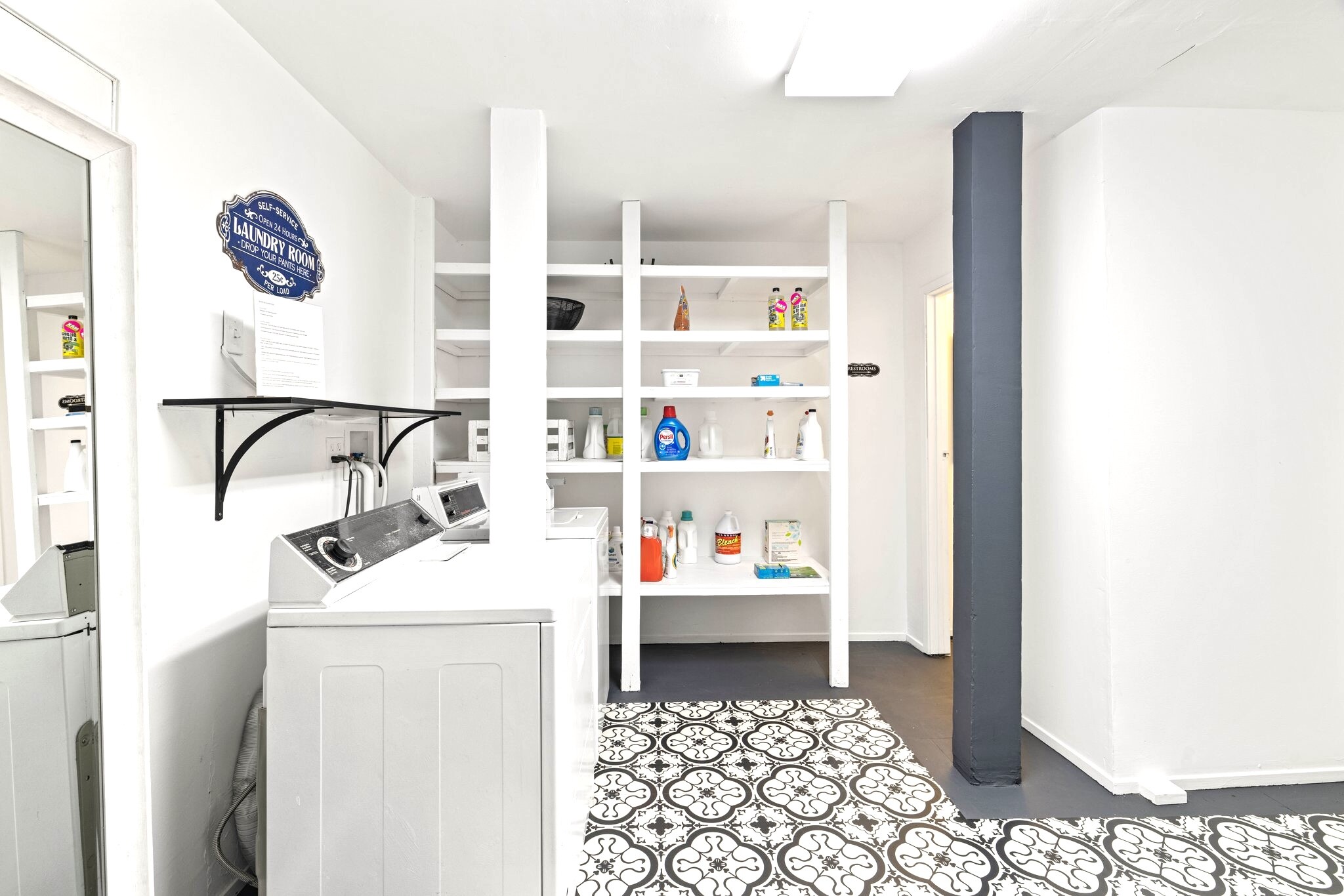 Building Photo - 235 Mississippi St