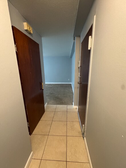 Building Photo - 50 Gillette St