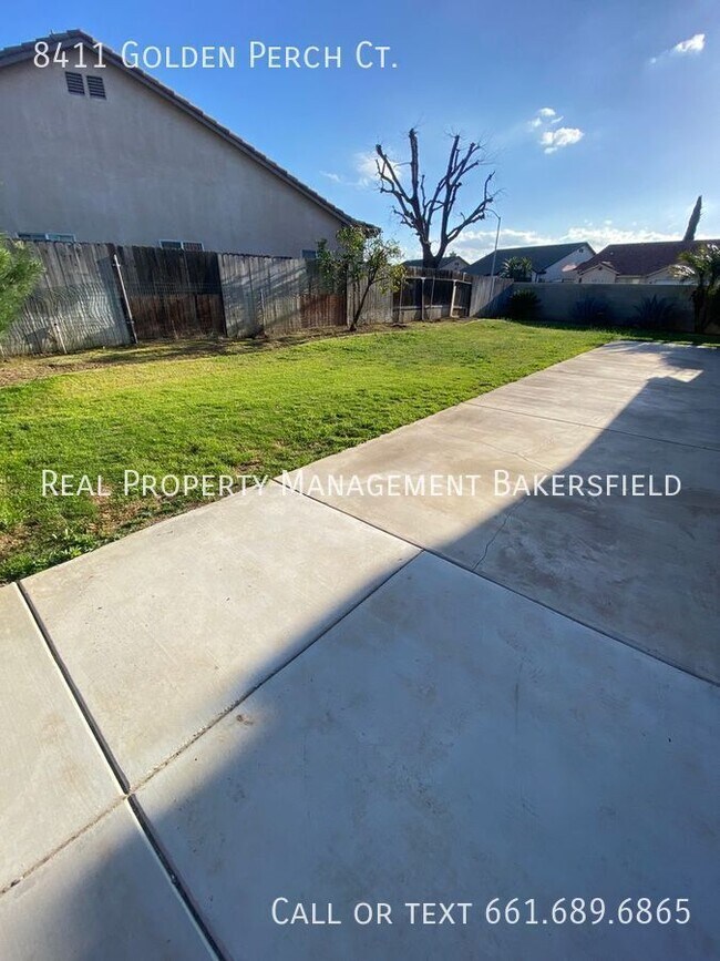 Building Photo - 8411 Golden Perch Ct