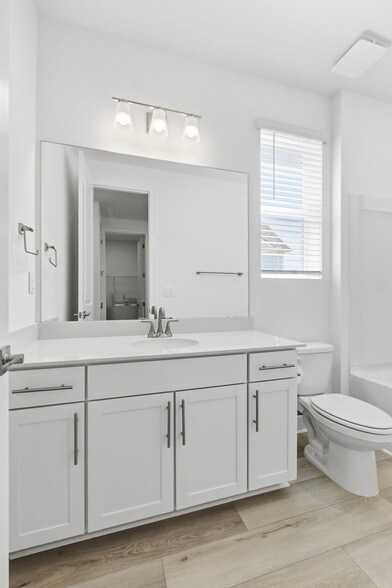 Building Photo - 320 Lynwood Station Blvd