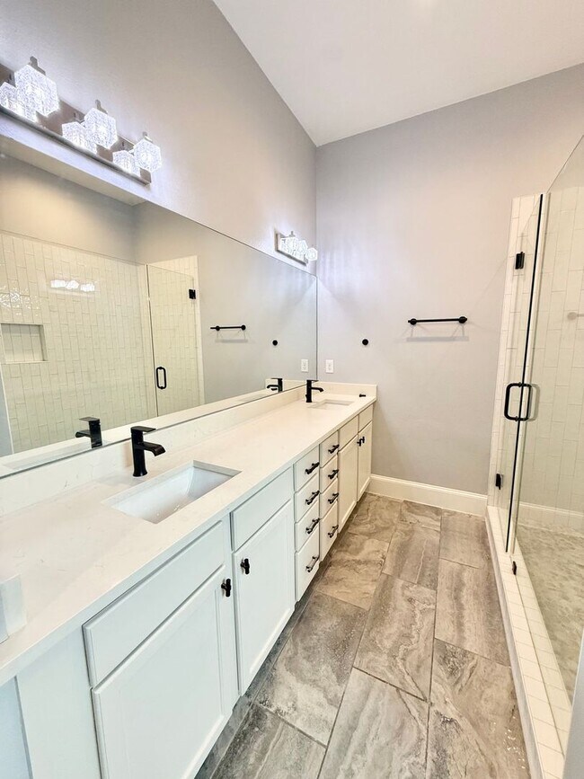 Building Photo - Elegant 4-bedroom in Bullard Creek Ranch!