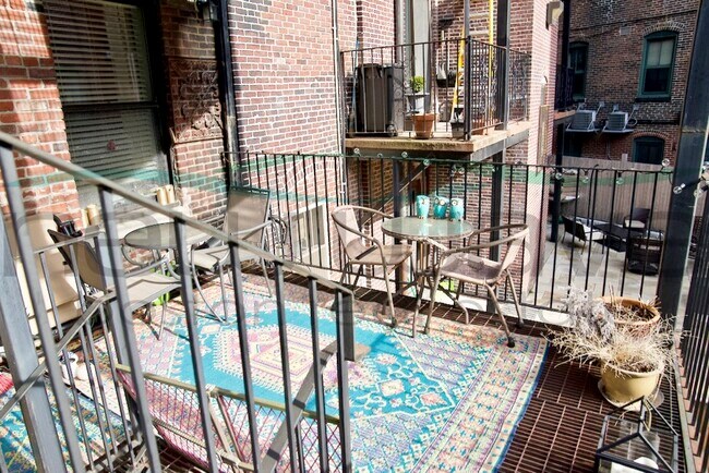 Building Photo - 27 Columbus Ave