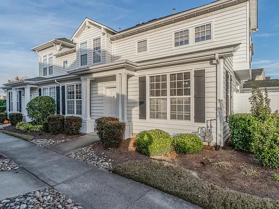 Building Photo - 5352 Charmont Ct