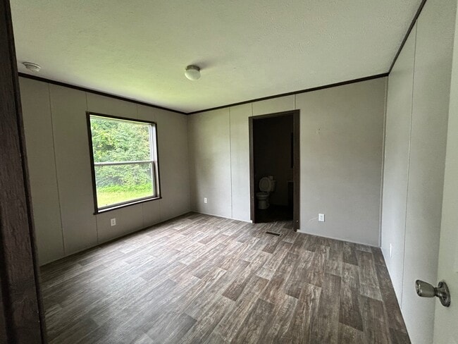 Building Photo - 2701 Van Wert Rd