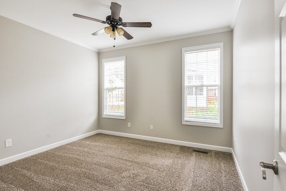 Building Photo - 1316 Lindenberg Square