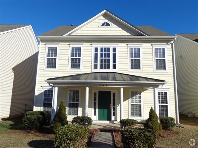 Building Photo - 12418 Swan Wings Pl