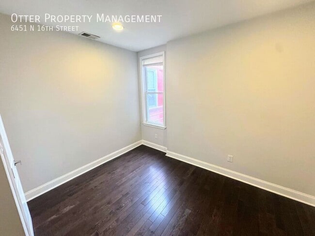 Building Photo - 6451 N 16th St