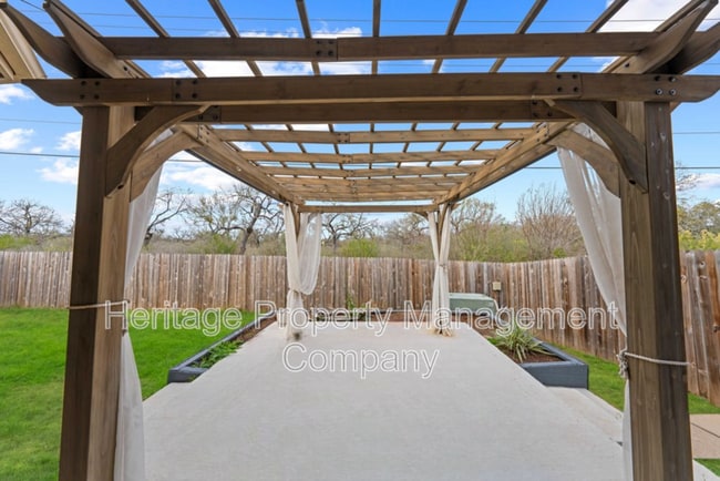 Building Photo - 6035 Hematite Rim