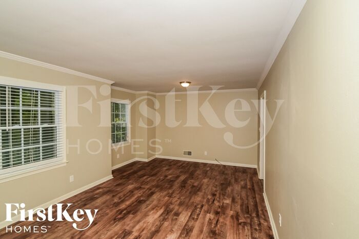 Building Photo - 1416 Brewster Cir