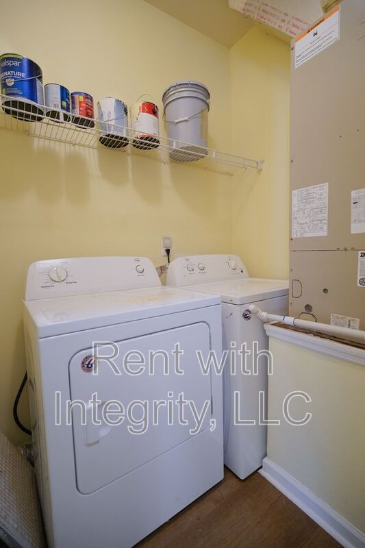 Building Photo - 3400 Old Bainbridge Rd