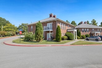 Building Photo - Robinson Park Apartments