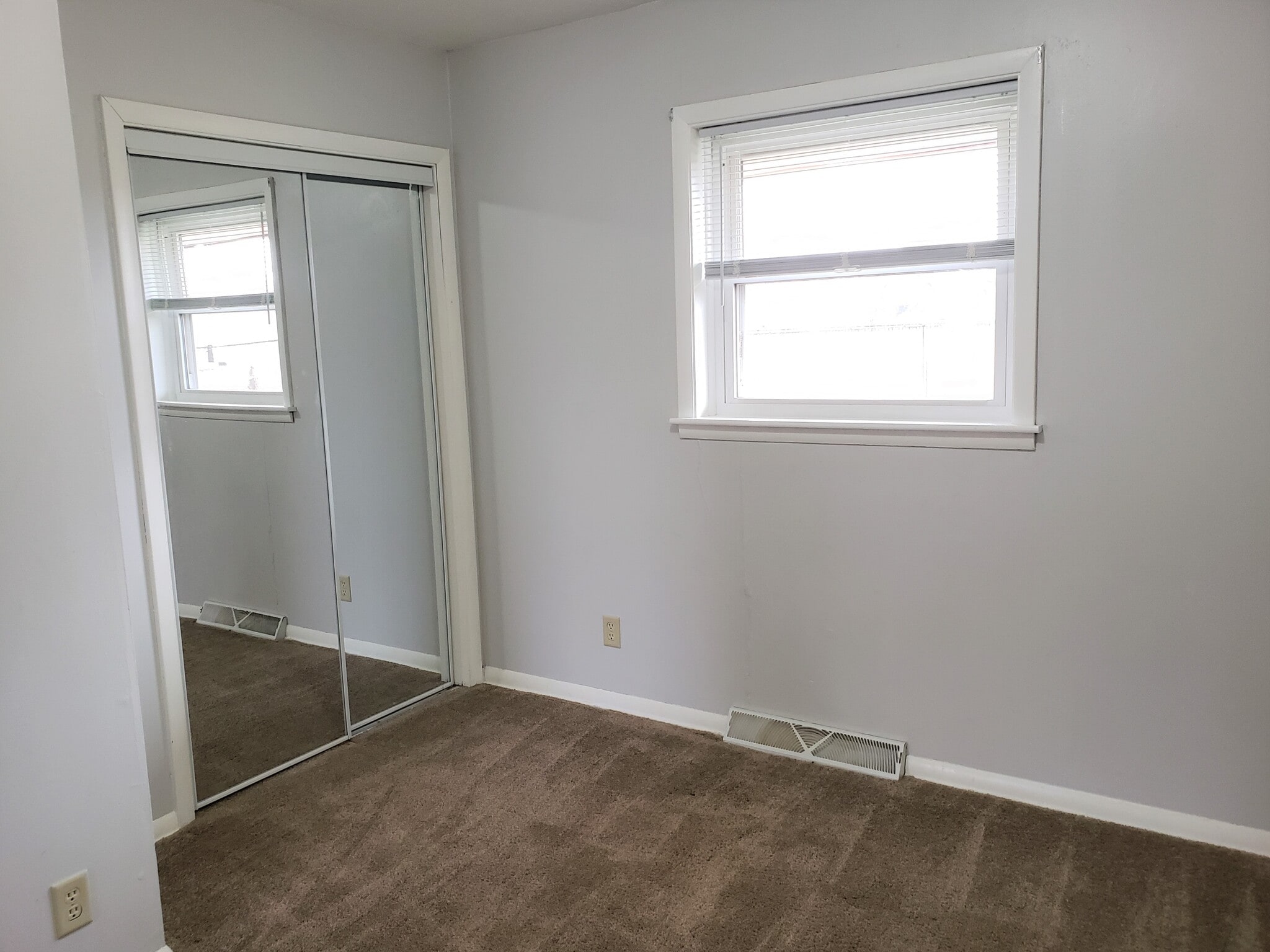 Bed Room #1 - 543 5th St NW