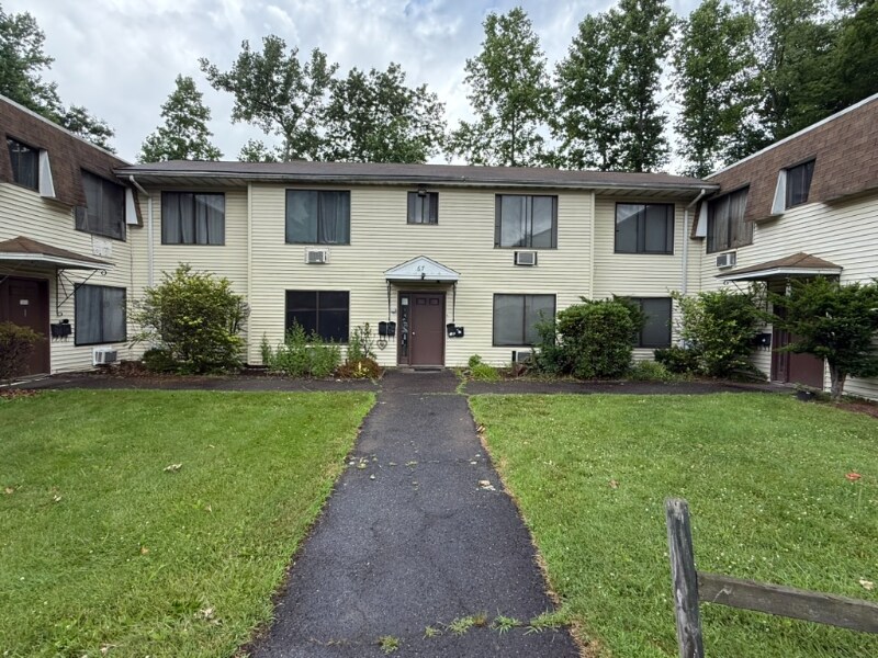 Building Photo - 67 Dallas Terrace