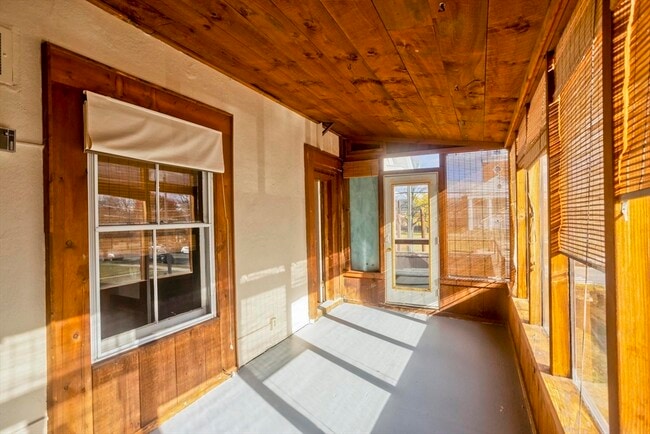 Building Photo - 1801 Northampton St