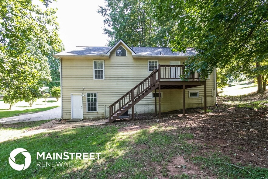 Building Photo - 40 Richmond Pl