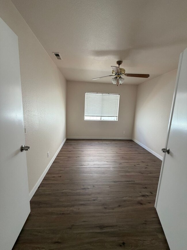 Building Photo - BEAUTIFULLY UPDATED RANCHO SAN DIEGO 3 BEDROOM HOME