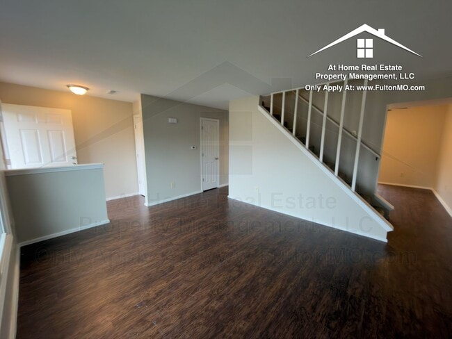 Building Photo - 1822 Springdale Ct