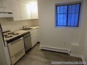 Building Photo - 26 Commonwealth Terrace