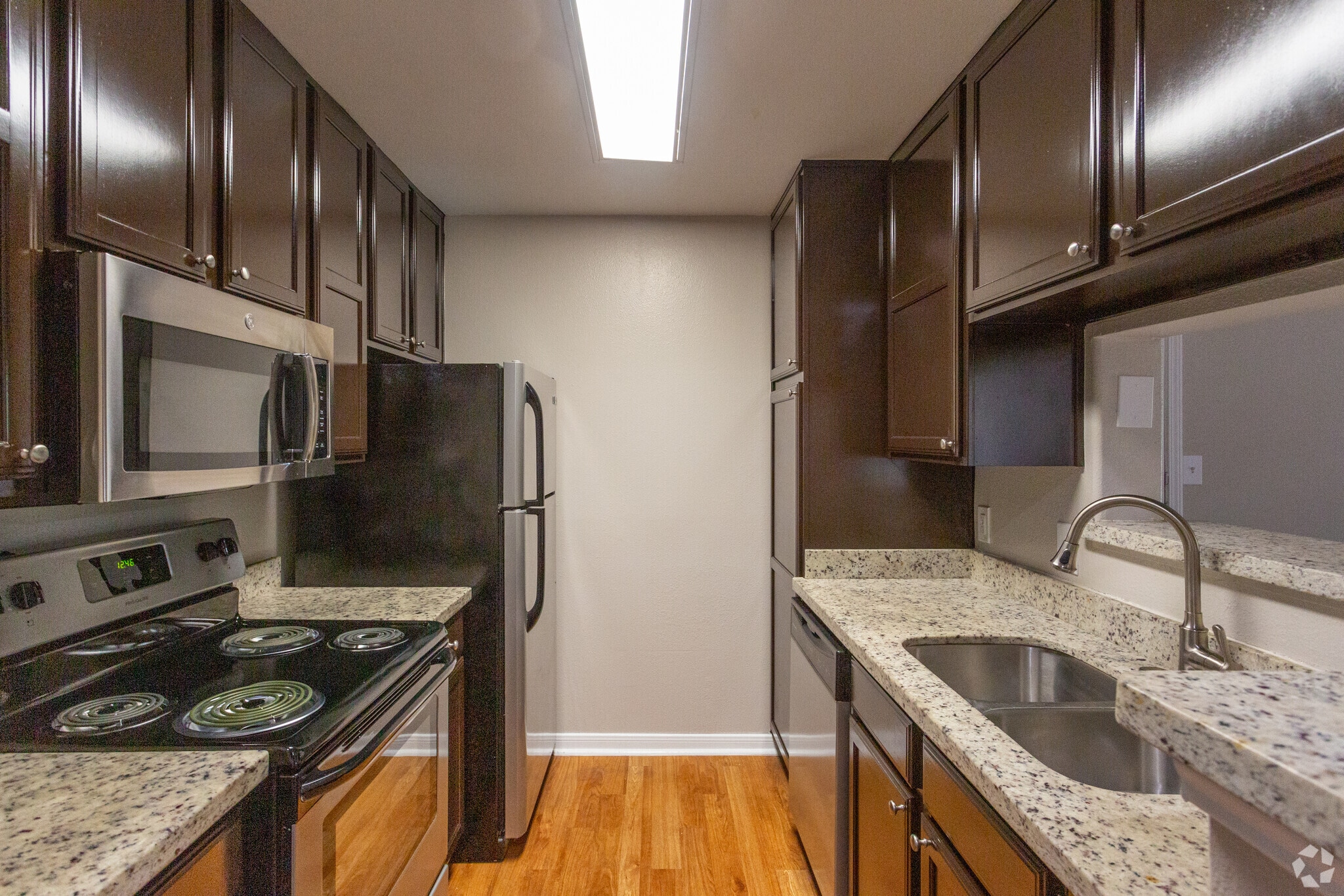 Marquis on Westheimer 2742 Dr Houston TX 77063 Apartment