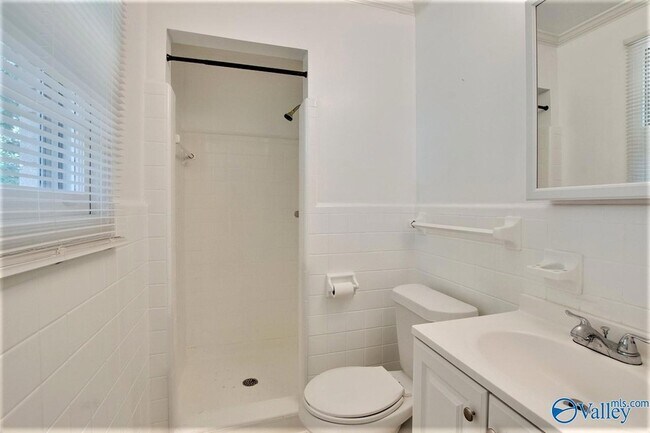 Building Photo - 5630 Woodridge St SW