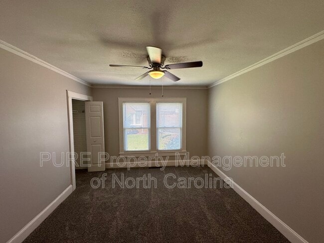 Building Photo - 1103 Jackson St