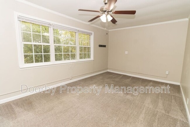Building Photo - 60 Mountain View Dr