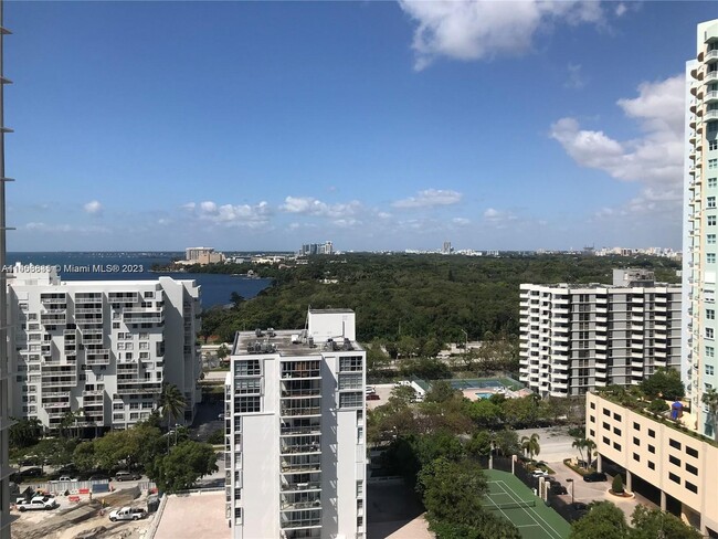Building Photo - 2451 Brickell Ave