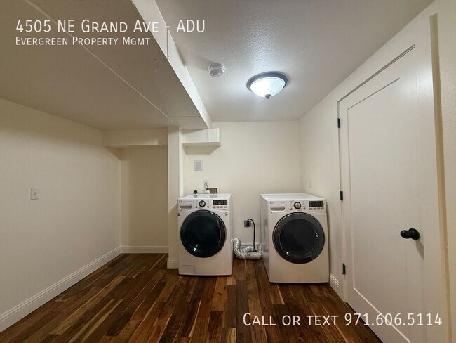 Building Photo - 4505 NE Grand Ave