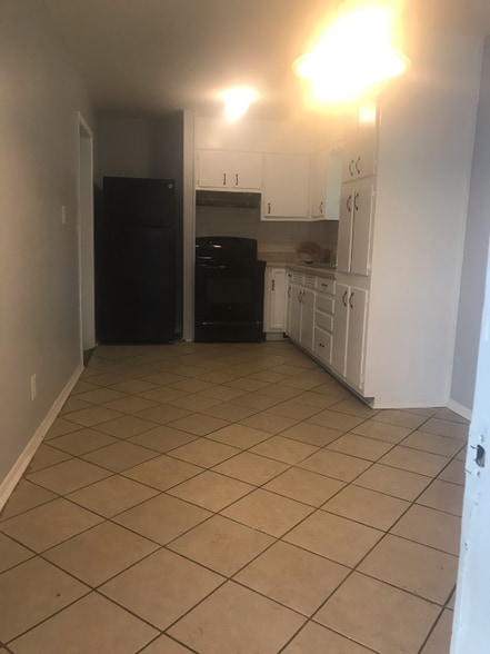 Building Photo - 1364 Stoneham Ct