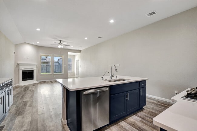 Building Photo - 4119 Prairie Landing Ln