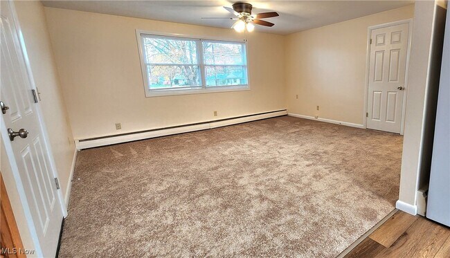 Building Photo - 204 Kennedy St