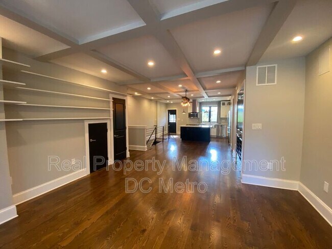 Building Photo - 715 Florida Ave NE