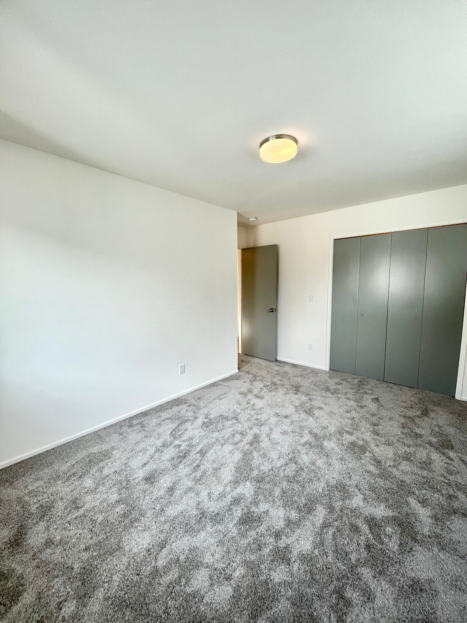 Building Photo - 1623 23rd Ave