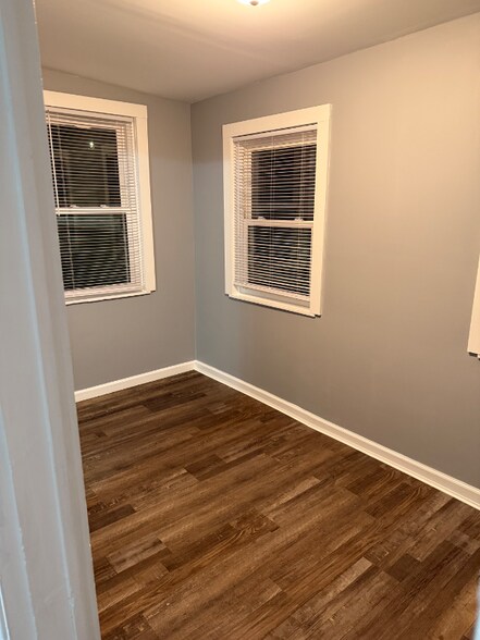 Building Photo - 208 E North St