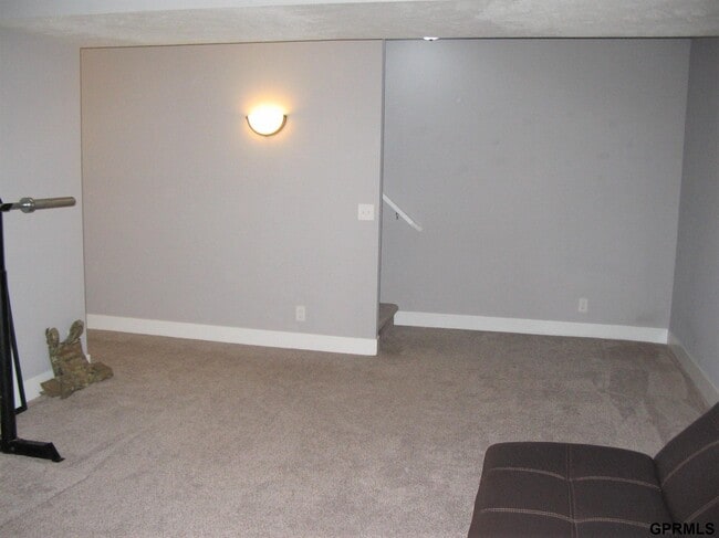 Building Photo - 3031 Lakeside Dr