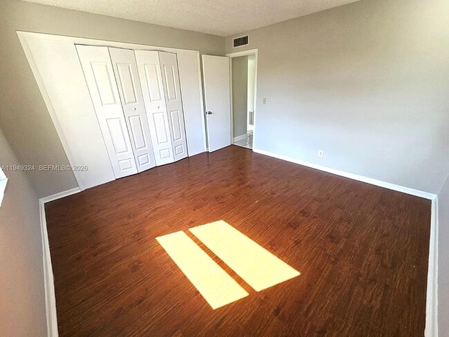 Building Photo - 642 NW 13th St