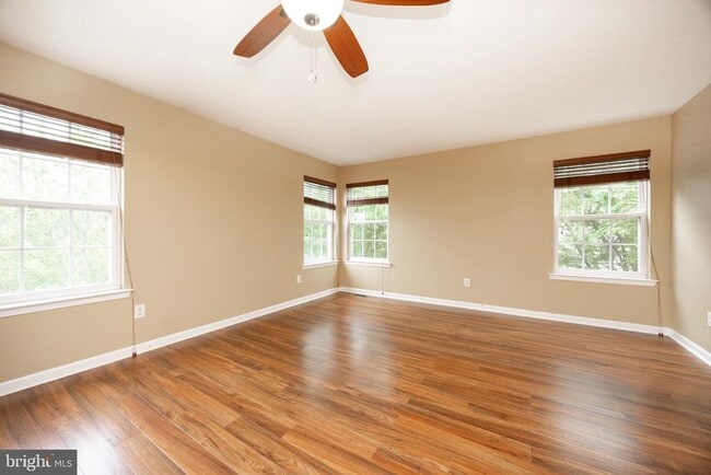 Building Photo - 2717 Fynamore Ln