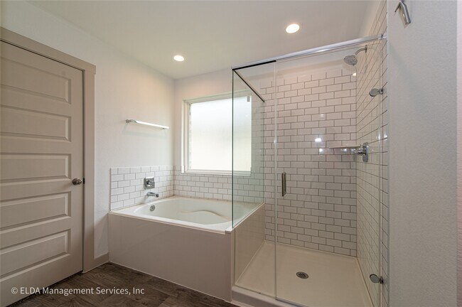 Building Photo - 8038 Brahman Ln