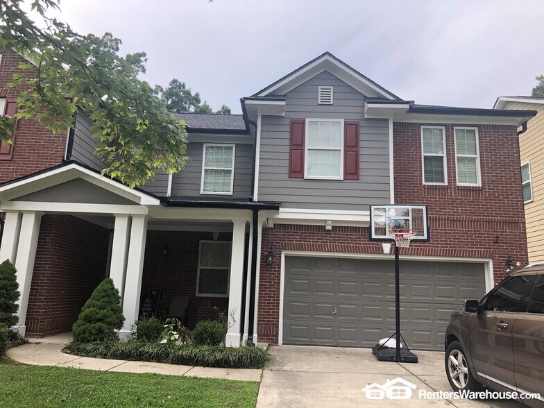 Building Photo - 6198 Park Leaf Walk