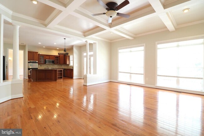 Building Photo - 22078 Vantage Pointe Pl