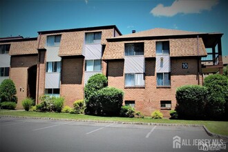 Building Photo - 1014 Edison Glen Terrace