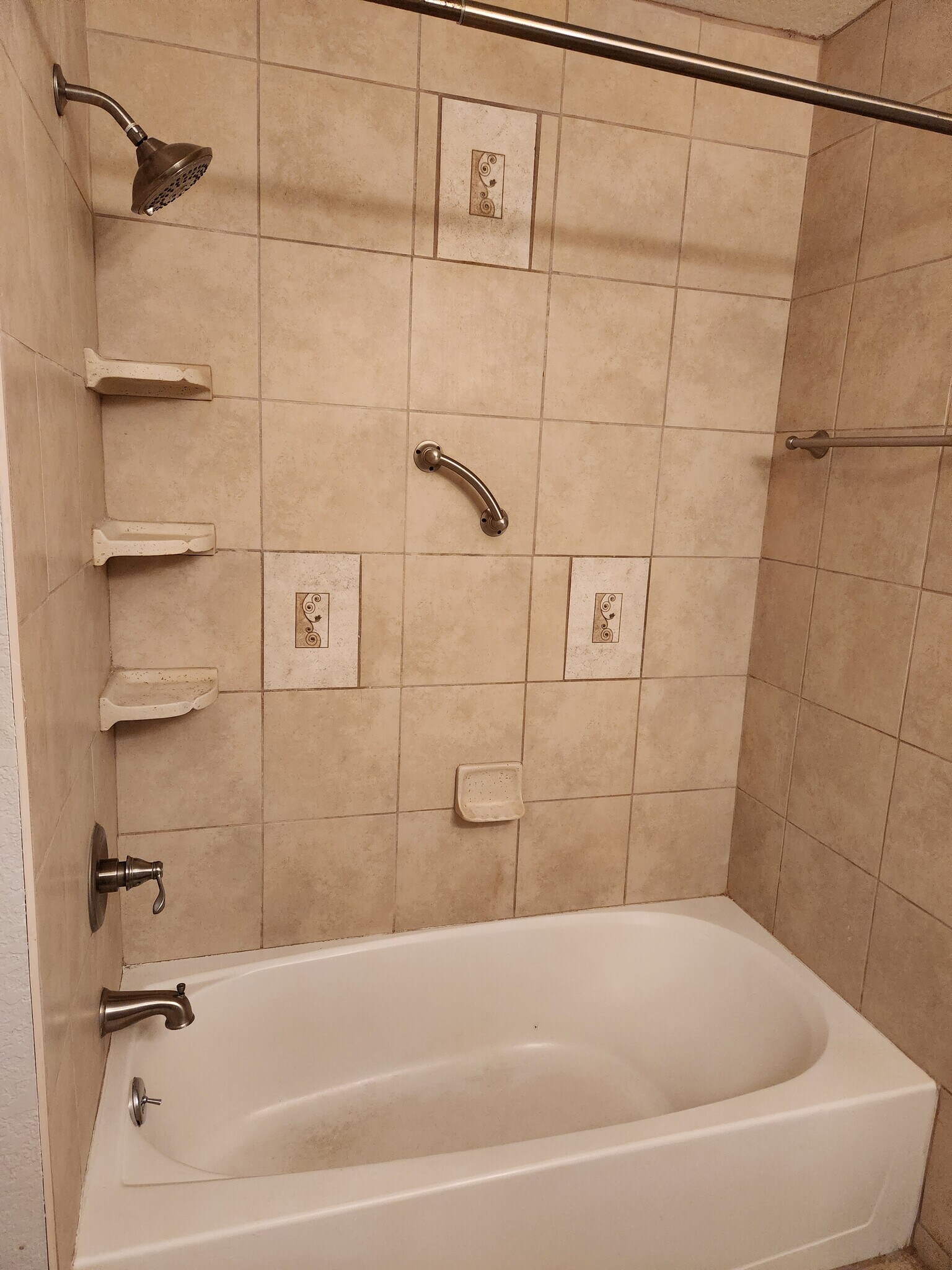 Master Bathroom - 13003 Plantation Park Cir