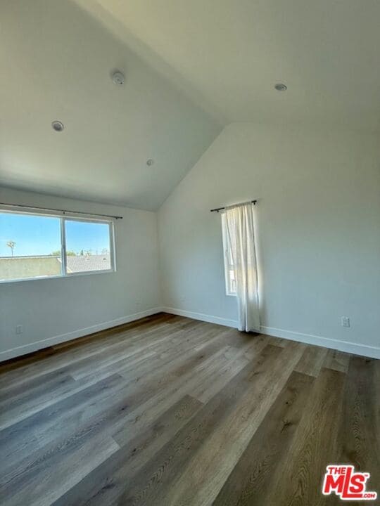 Building Photo - 6506 W 83rd St