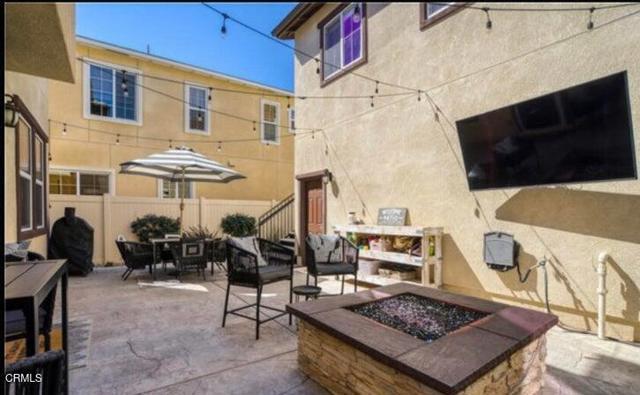 Building Photo - 3431 N Oxnard Blvd