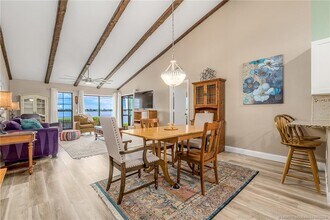 Building Photo - 3513 SE Sandpiper Ct
