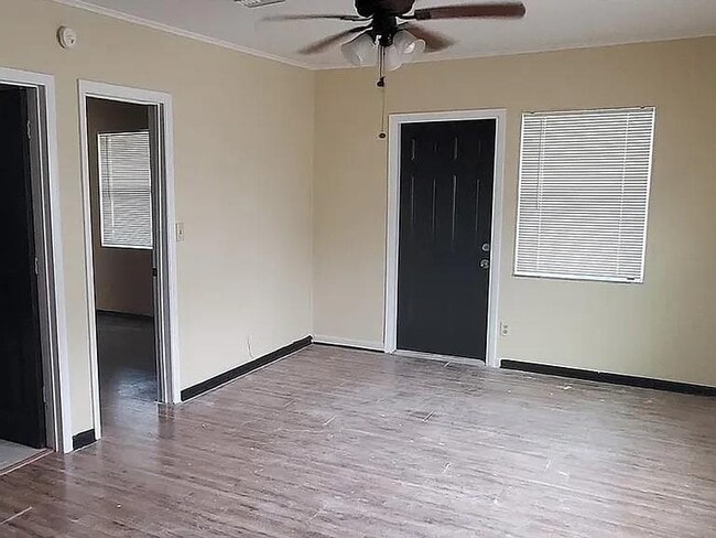 Building Photo - 347 NW 6th St