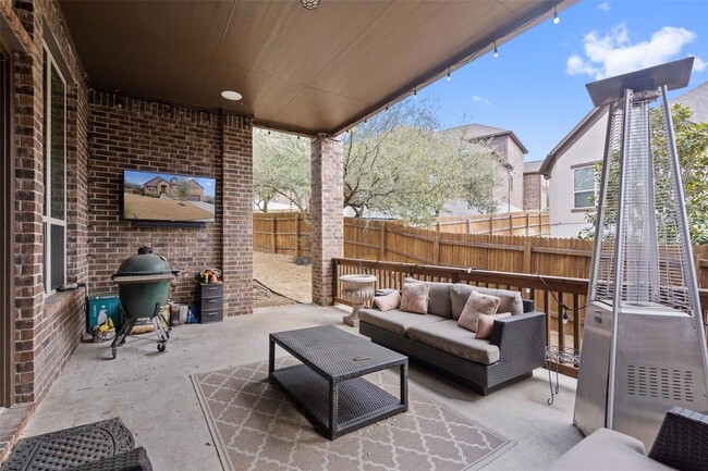 Building Photo - 8500 Echo Shore Cove