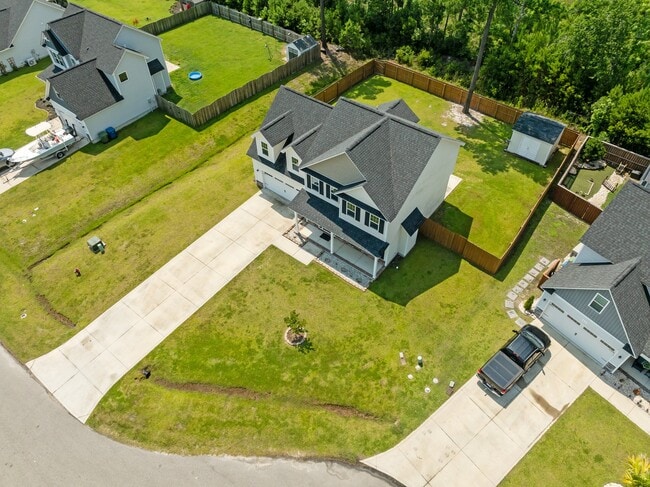 Building Photo - 413 Wind Sail Ct